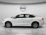 Used 2015 Chrysler 200 Limited image 4