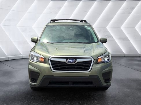 Used 2019 Subaru Forester Premium w/ Popular Package #1 AWD/4WD image 2