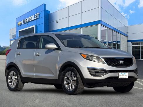 Used 2016 Kia Sportage LX AWD/4WD image 9