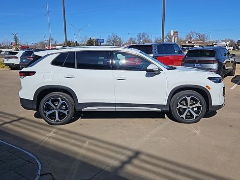New 2026 Volkswagen Tiguan SE AWD/4WD image 4
