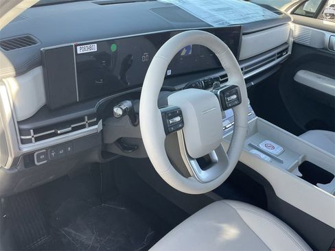 New 2026 Hyundai Santa Fe SE image 17