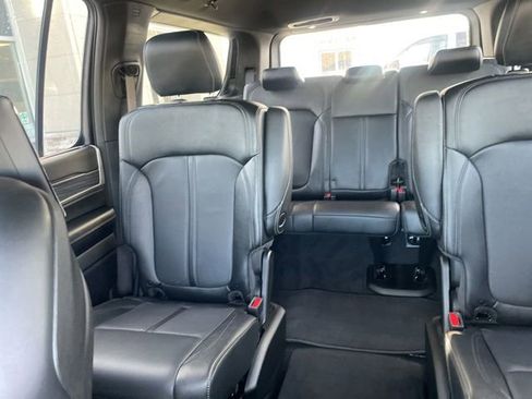 Used 2023 Jeep Wagoneer Series III w/ Rear Seat Video Group 1 image 12