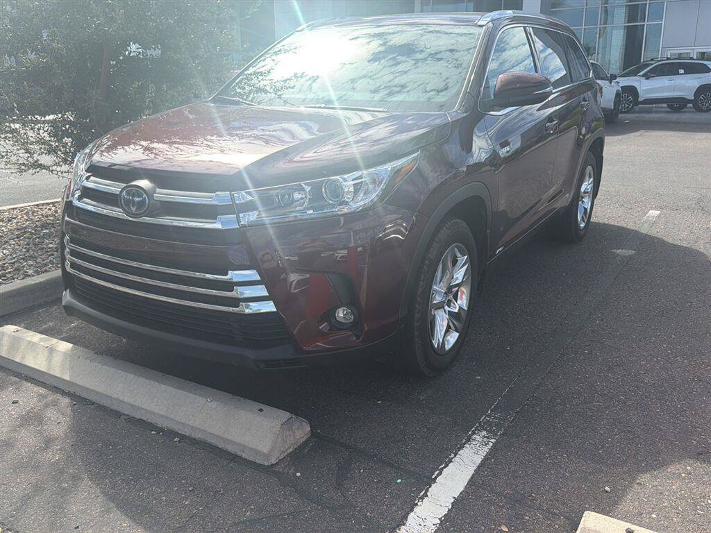 Used 2019 Toyota Highlander Limited AWD/4WD image 3
