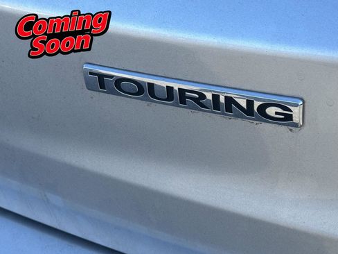 Used 2015 Honda CR-V Touring image 10