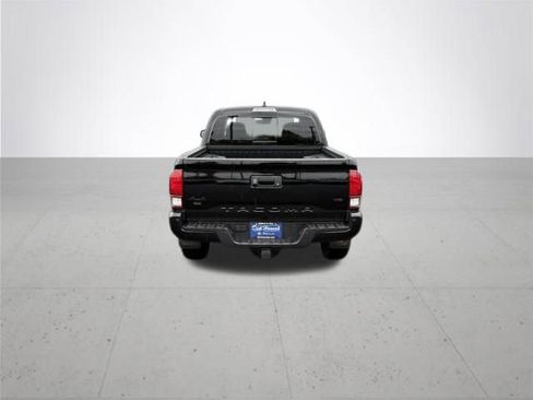 Used 2023 Toyota Tacoma 4x4 Double Cab w/ Trail Edition image 7