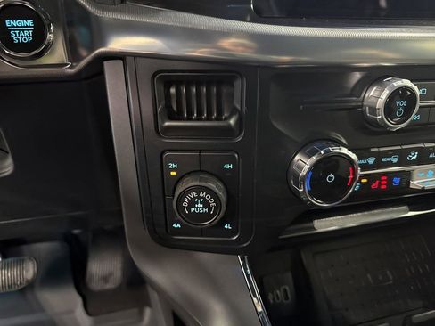 New 2025 Ford F150 Lariat w/ Equipment Group 502A High image 11