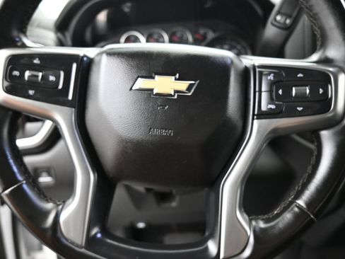 Used 2023 Chevrolet Silverado 2500 LT AWD/4WD image 13