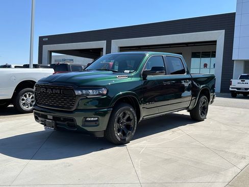New 2026 RAM 1500 Big Horn AWD/4WD image 2