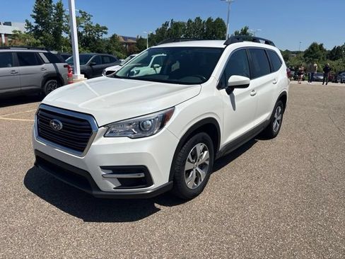 Used 2021 Subaru Ascent Premium w/ Convenience Package AWD/4WD image 1