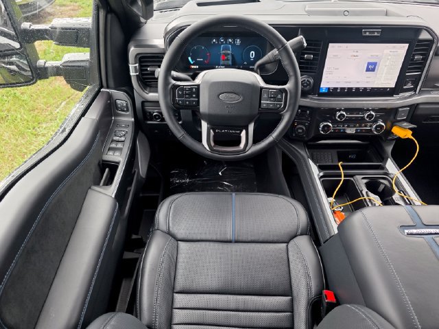 New 2027 Ford F250 Platinum w/ FX4 Off-Road Package AWD/4WD image 14