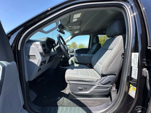 Used 2024 Ford F150 XLT AWD/4WD image 2