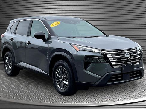 Used 2024 Nissan Rogue S AWD/4WD image 1