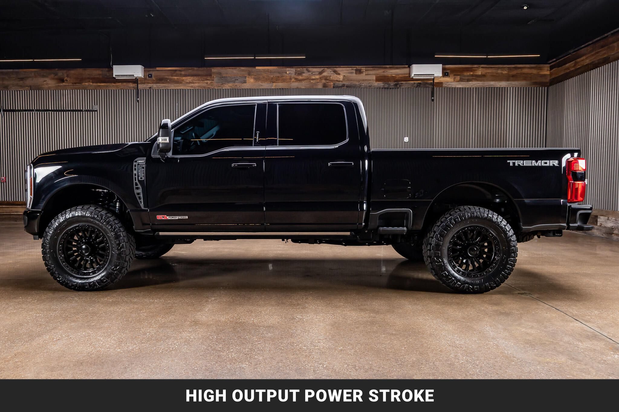 Used 2024 Ford F250 Lariat w/ Lariat Ultimate Package AWD/4WD image 6