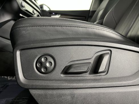 Used 2023 Audi Q5 2.0T Premium Plus w/ Premium Plus Package image 13