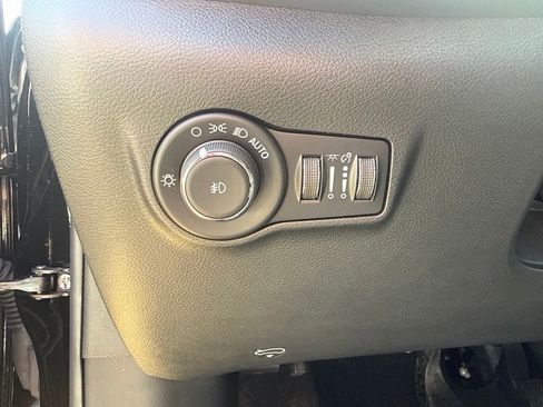 New 2026 Jeep Compass Limited AWD/4WD image 23