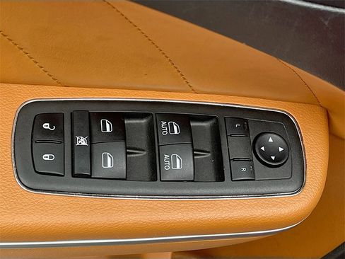 Used 2022 Dodge Charger SXT w/ Plus Group image 17