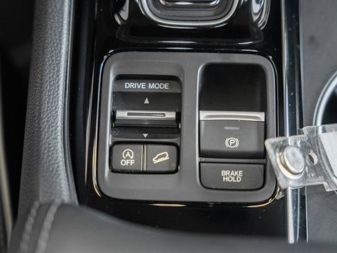 Used 2023 Honda Pilot Elite image 28