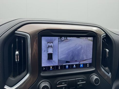 Used 2022 Chevrolet Silverado 3500 High Country w/ Z71 Off-Road Package AWD/4WD image 18