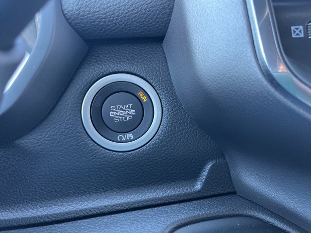 New 2026 RAM 2500 Laramie AWD/4WD image 32