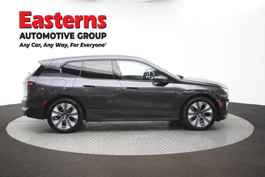 Used 2024 BMW iX xDrive50 AWD/4WD image 45