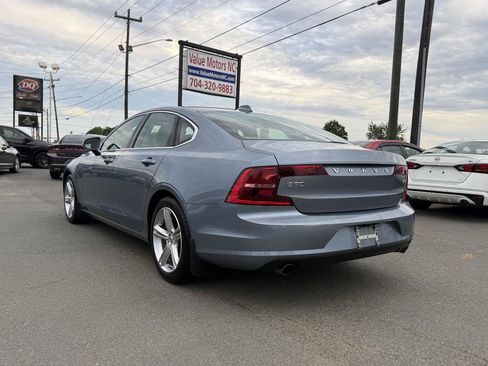 Used 2017 Volvo S90 T5 Momentum w/ Convenience Package FWD image 4