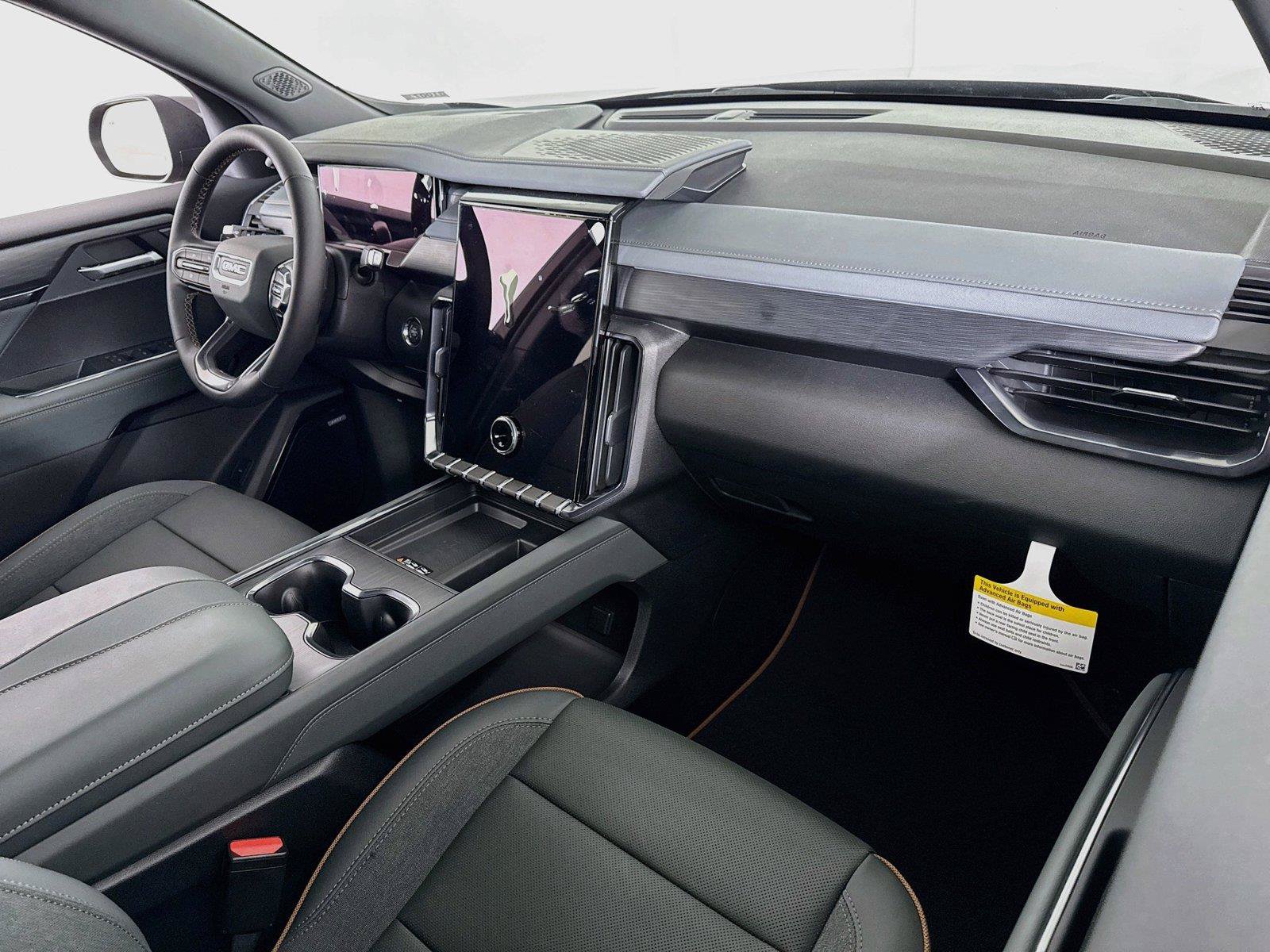 New 2027 GMC Acadia AT4 w/ LPO, Floor Liner Package AWD/4WD image 24