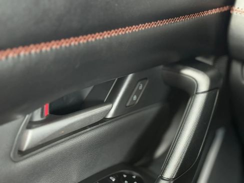 Used 2024 MAZDA CX-50 Meridian Edition w/ Apex Package image 26