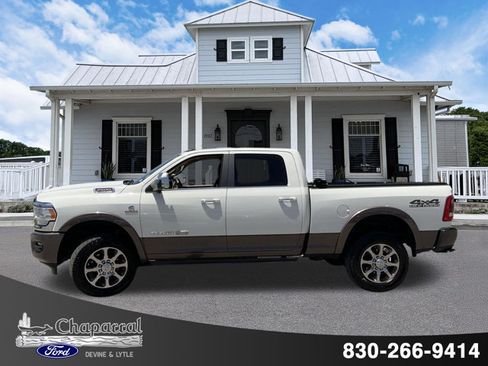 Used 2022 RAM 2500 Limited AWD/4WD image 3
