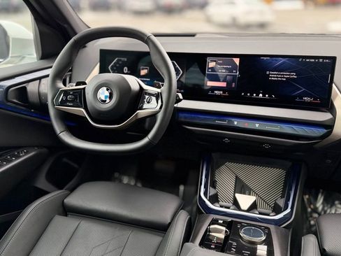 Certified 2025 BMW X3 xDrive30i w/ Premium Package image 10