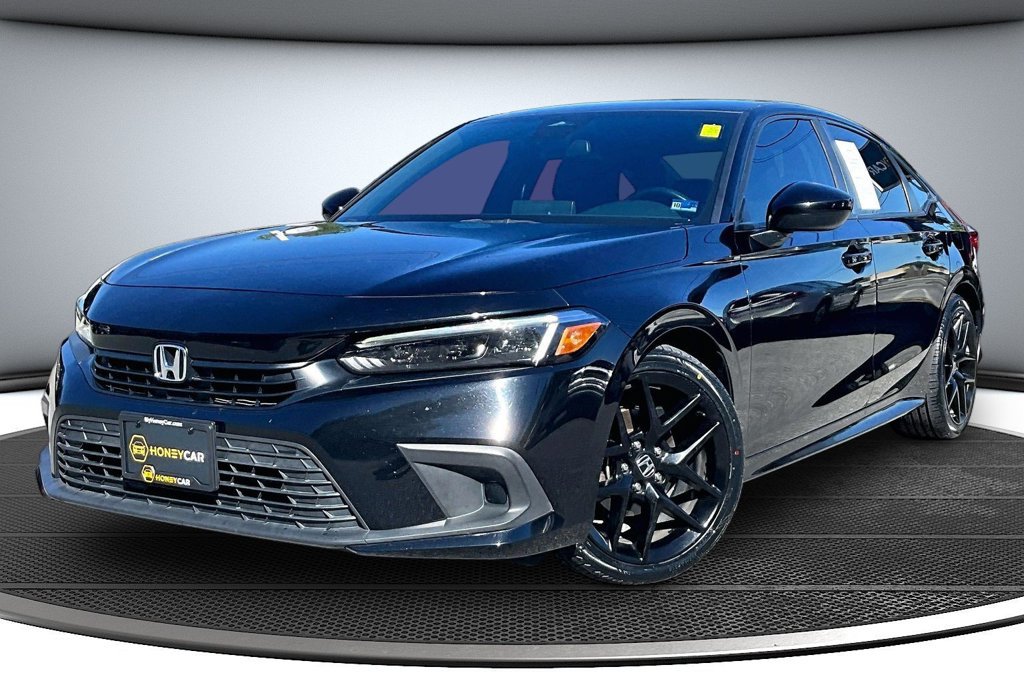 Used 2023 Honda Civic Sport image 3