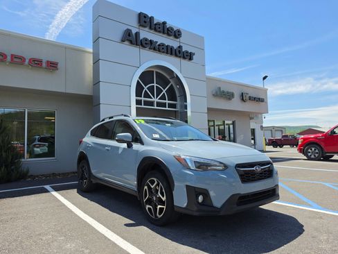 Used 2019 Subaru Crosstrek 2.0i Limited w/ Moonroof Package w/Navigation AWD/4WD image 1