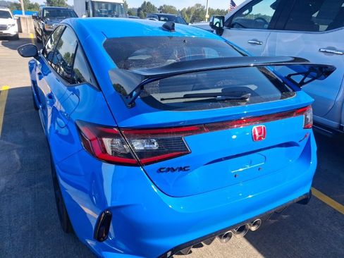 Used 2023 Honda Civic Type R image 7