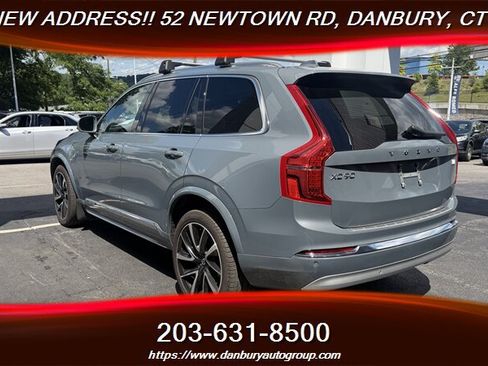 Used 2022 Volvo XC90 T8 Inscription Expression w/ Advanced Package AWD/4WD image 3