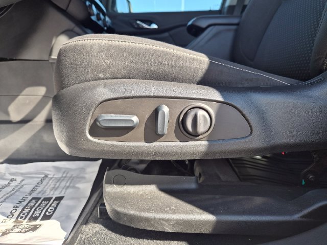 Used 2022 GMC Acadia SLE w/ Driver Convenience Package AWD/4WD image 17