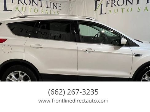 Used 2015 Ford Escape Titanium w/ Equipment Group 301A FWD image 8