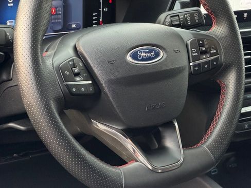 Certified 2023 Ford Escape ST-Line w/ Tech Pack #1 image 18