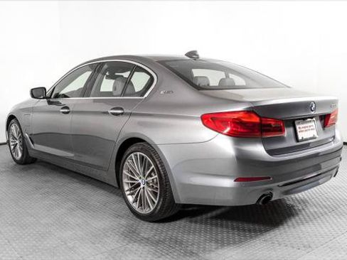 Used 2018 BMW 530e RWD image 6