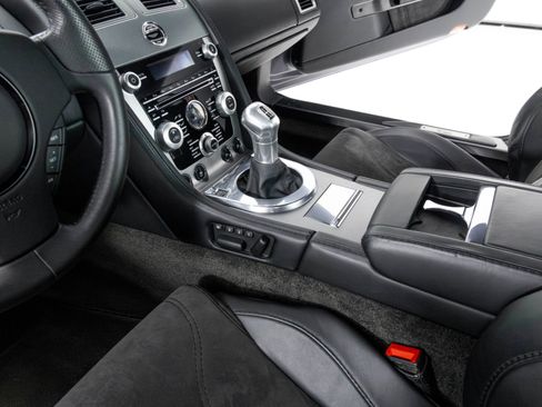 Used 2009 Aston Martin DBS Coupe image 20