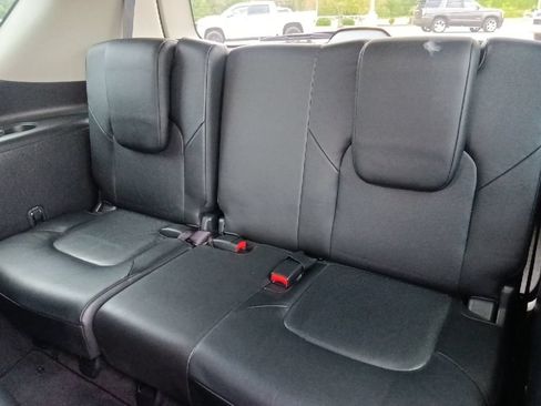 Used 2018 Nissan Armada Platinum w/ Captain Seat Package AWD/4WD image 35