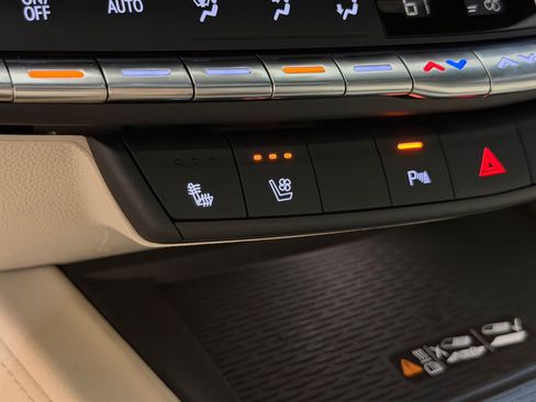 Certified 2025 Cadillac CT4 Premium Luxury RWD image 31