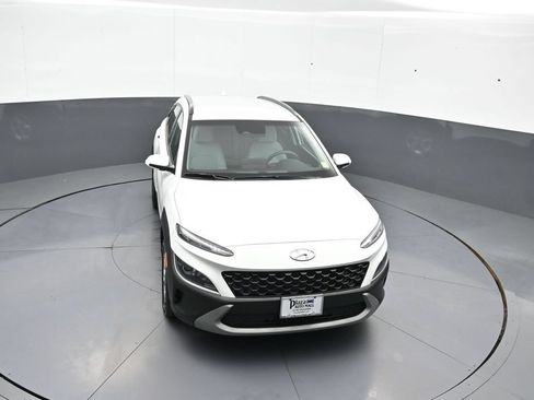Certified 2023 Hyundai Kona SEL AWD/4WD image 33