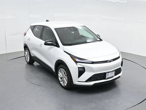 New 2027 Chevrolet Bolt LT w/ Comfort Package FWD image 59