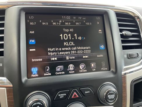 Used 2016 RAM 1500 Laramie w/ Convenience Group image 28