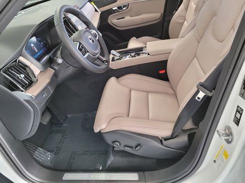 New 2026 Volvo XC90 B6 Ultra AWD/4WD image 9