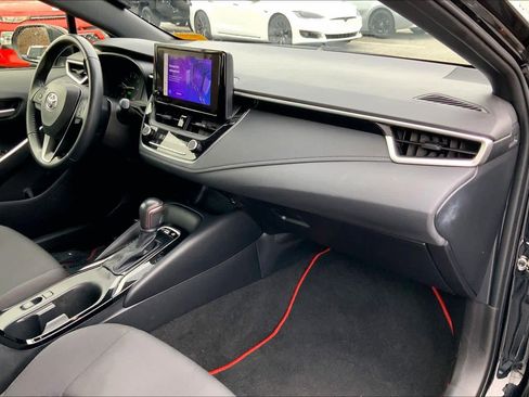 Used 2023 Toyota Corolla SE image 17