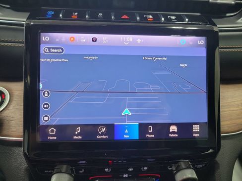 Certified 2022 Jeep Grand Cherokee Summit w/ Advanced Protech Group IV AWD/4WD image 48