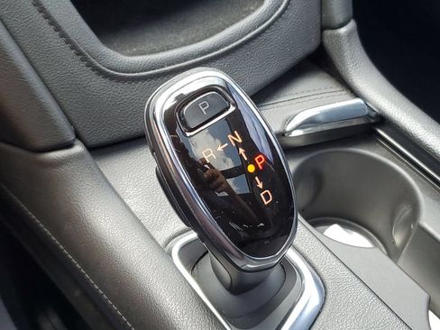 Used 2017 Cadillac XT5 Luxury AWD/4WD image 28