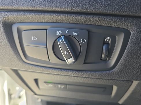 Used 2020 BMW 230i Coupe image 27