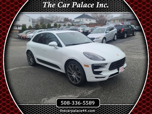 Used 2017 Porsche Macan GTS image 1