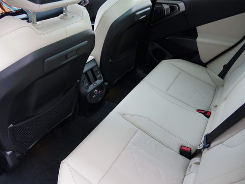 Used 2026 BMW X3 xDrive30i w/ Premium Package AWD/4WD image 37